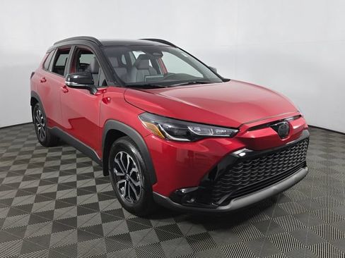 Used 2023 Toyota Corolla Cross AWD Hybrid w/ Moonroof Package image 1