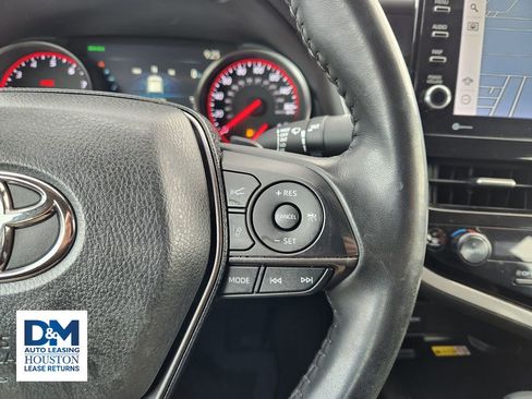 Used 2024 Toyota Camry XSE image 38