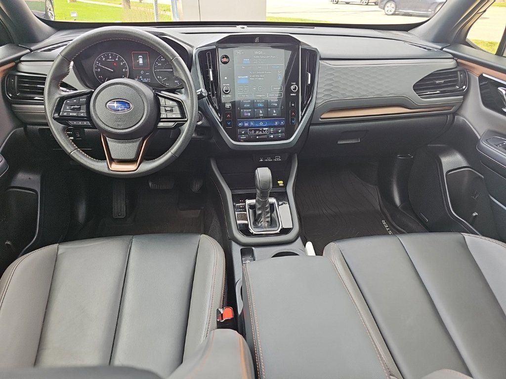 Used 2025 Subaru Forester Sport AWD/4WD image 3