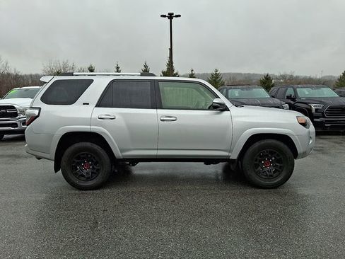 Certified 2023 Toyota 4Runner SR5 Premium w/ Moonroof Package image 7