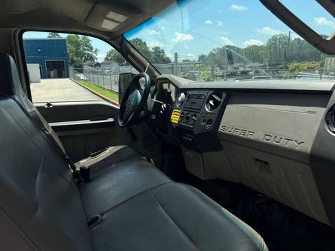 Used 2008 Ford F450 XLT RWD image 8