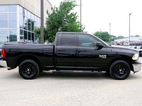 Used 2020 RAM 1500 Tradesman w/ Chrome Plus Package RWD image 4