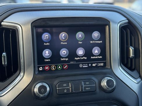 Used 2022 GMC Sierra 2500 SLT w/ SLT Premium Package image 18