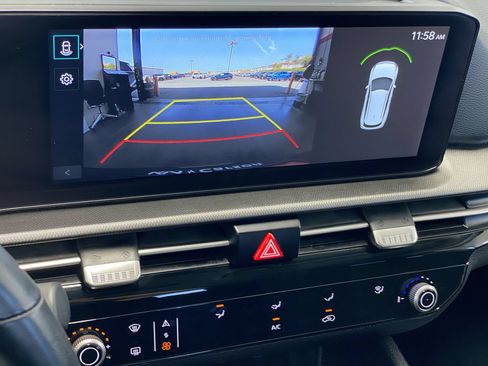 Certified 2026 Kia Sportage LX FWD image 25