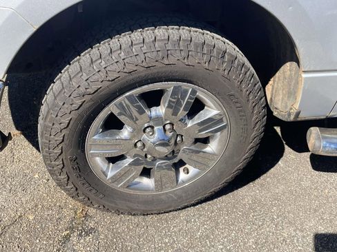 Used 2009 Ford F150 XLT image 4