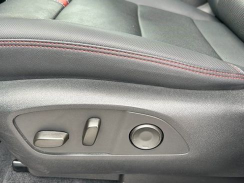 Certified 2024 Chevrolet Traverse RS w/ LPO, Floor Liner Package image 18