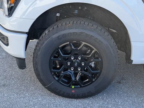 New 2026 Ford F150 Lariat w/ FX4 Off-Road Package AWD/4WD image 4