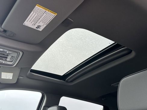 Used 2025 GMC Sierra 2500 Denali w/ Denali Reserve Package image 33