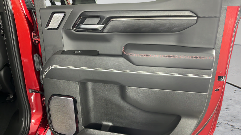 Used 2025 GMC Sierra 1500 AT4X AWD/4WD image 16