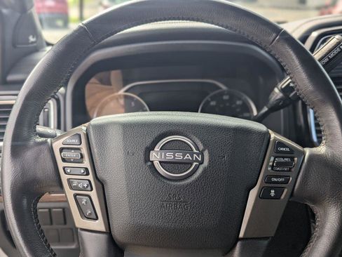Used 2023 Nissan Titan Platinum Reserve w/ Moonroof Package AWD/4WD image 29