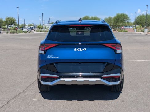Certified 2025 Kia Sportage SX FWD image 4