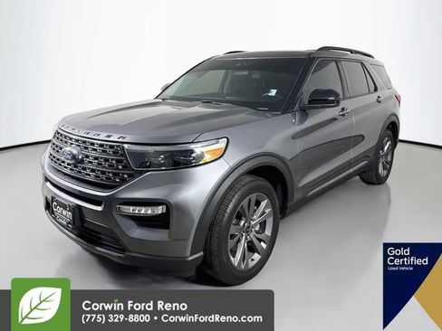 Certified 2022 Ford Explorer XLT w/ Equipment Group 202A AWD/4WD image 4
