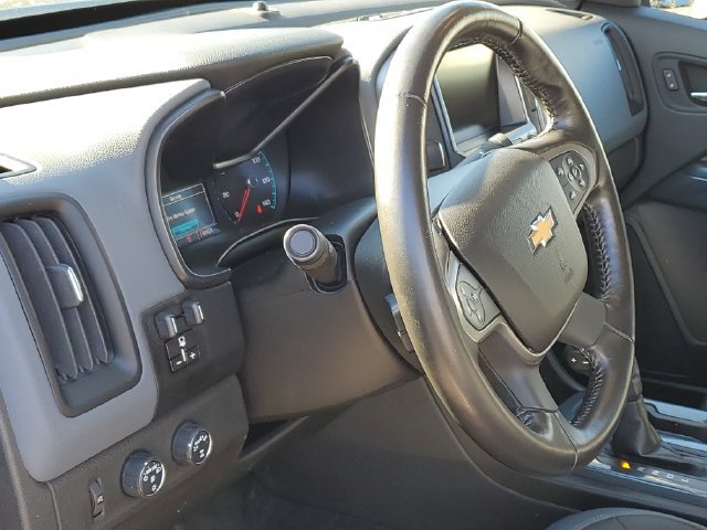 Used 2017 Chevrolet Colorado Z71 AWD/4WD image 7