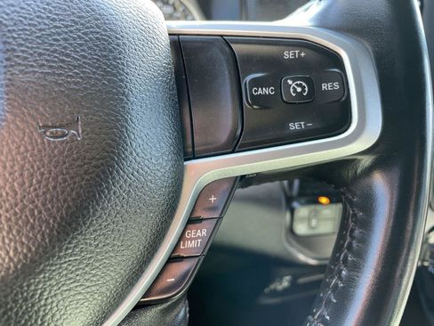 Used 2024 RAM 3500 Big Horn image 16