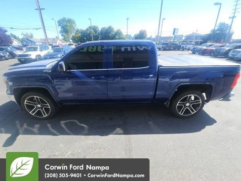Used 2014 GMC Sierra 1500 SLE w/ SLE Value Package AWD/4WD image 4