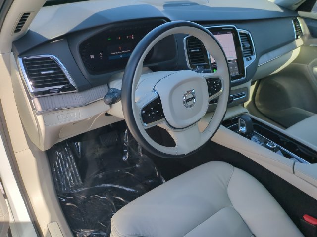 Certified 2023 Volvo XC90 T8 Plus w/ Protection Package Premier AWD/4WD image 12