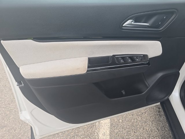 Used 2024 Honda Prologue EX image 8