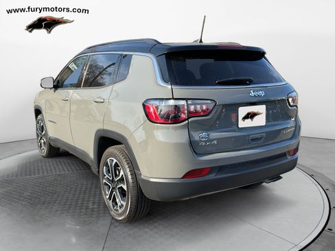Used 2022 Jeep Compass Limited image 5