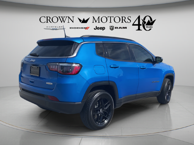 Used 2022 Jeep Compass Latitude AWD/4WD image 5
