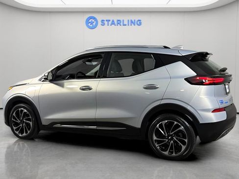 Used 2023 Chevrolet Bolt EUV Premier FWD image 5