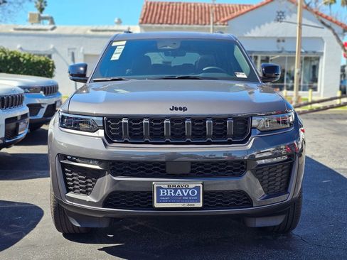 New 2026 Jeep Grand Cherokee L Limited image 2