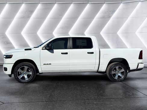 New 2026 RAM 1500 Express image 5