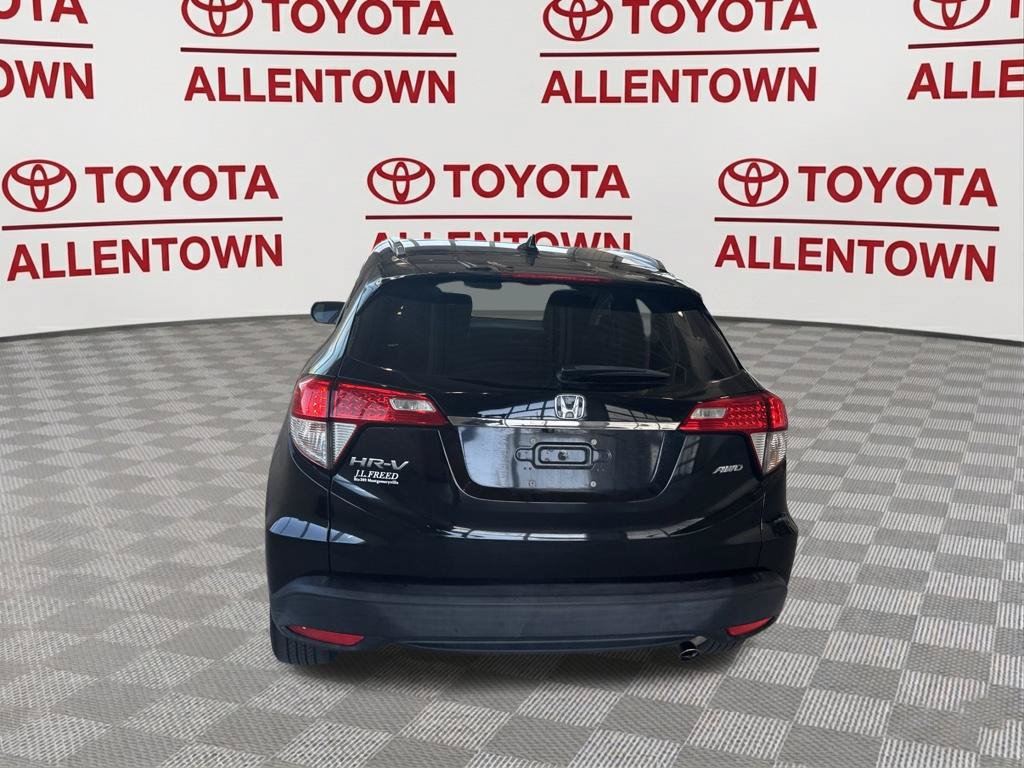 Used 2021 Honda HR-V EX image 12