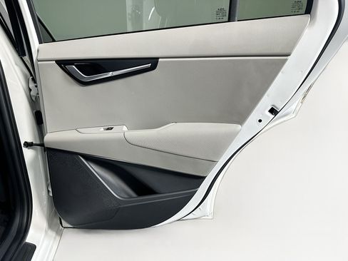 Used 2023 Kia Niro Wave FWD image 33