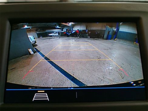 Used 2020 Chevrolet Equinox LT image 22