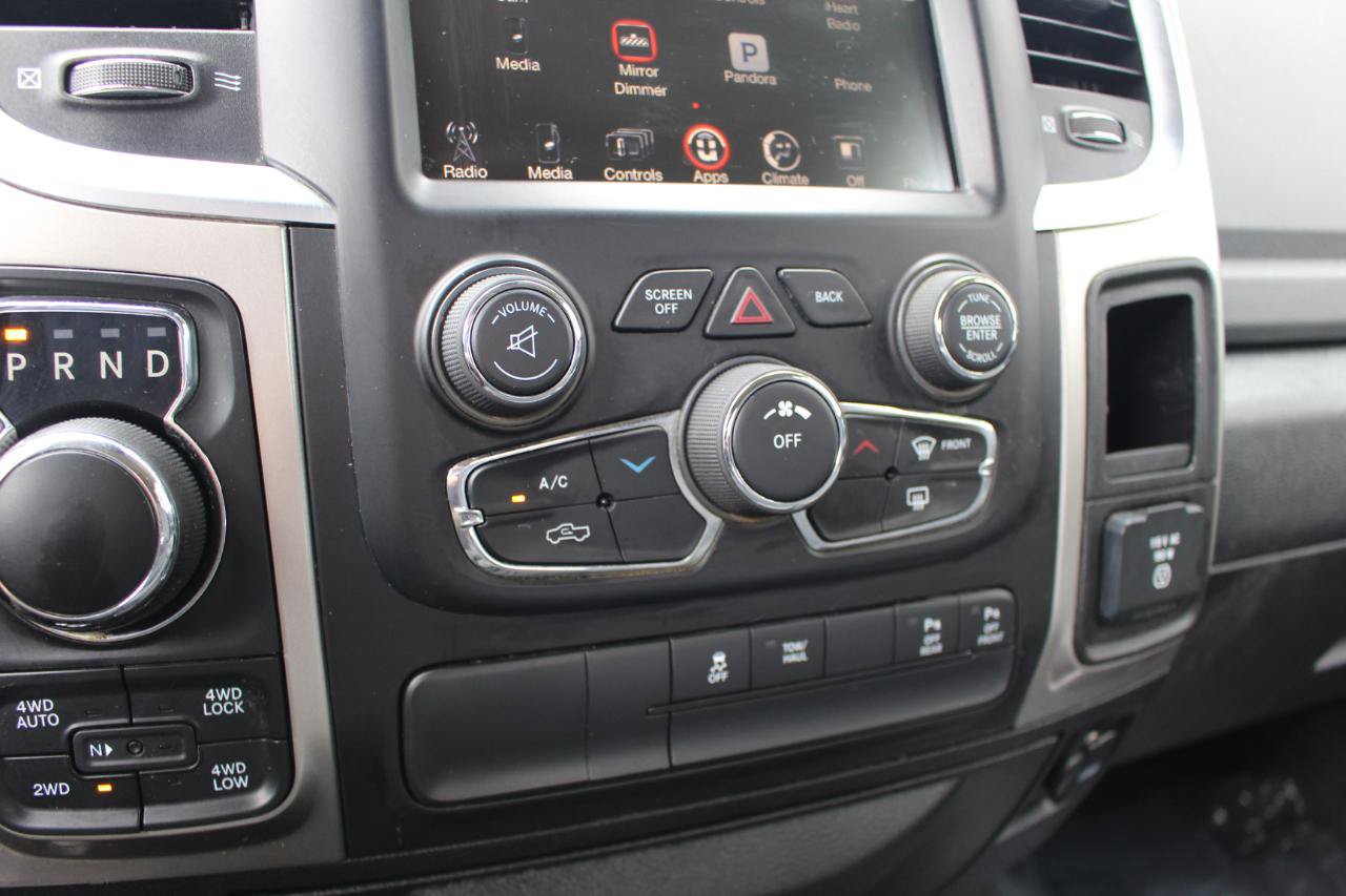 Used 2016 RAM 1500 Big Horn AWD/4WD image 27