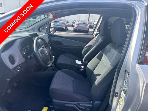 Used 2015 Toyota Yaris L FWD image 13