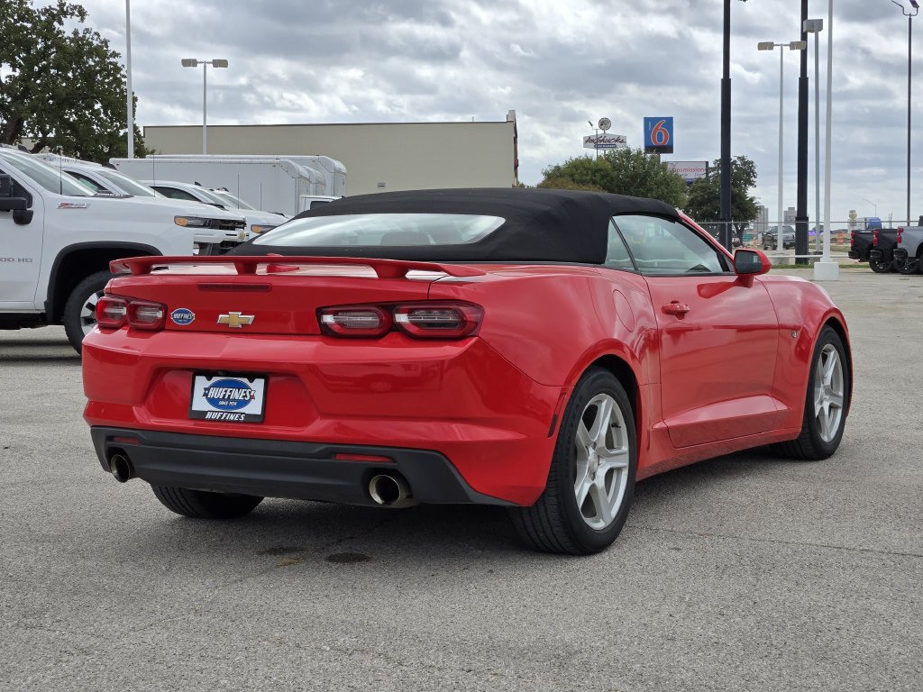 Used 2023 Chevrolet Camaro LT RWD image 7
