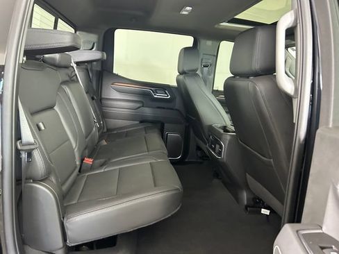 Used 2025 GMC Sierra 1500 Denali w/ Denali Reserve Package AWD/4WD image 27