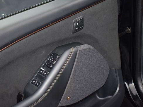 Used 2022 Ford Mustang Mach-E GT image 9