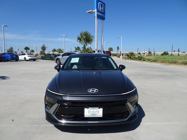 Used 2024 Hyundai Sonata SEL w/ Convenience Package FWD image 2