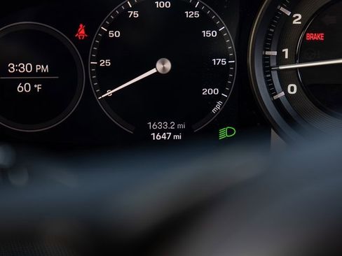 Used 2024 Porsche 911 Carrera S image 25