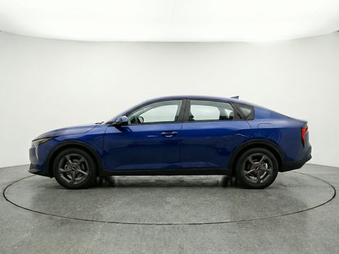 Used 2025 Kia K4 FWD image 5