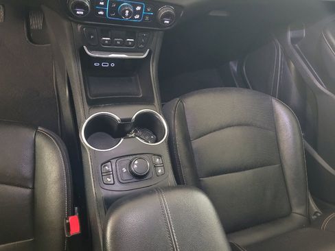Used 2018 GMC Terrain SLT FWD image 26
