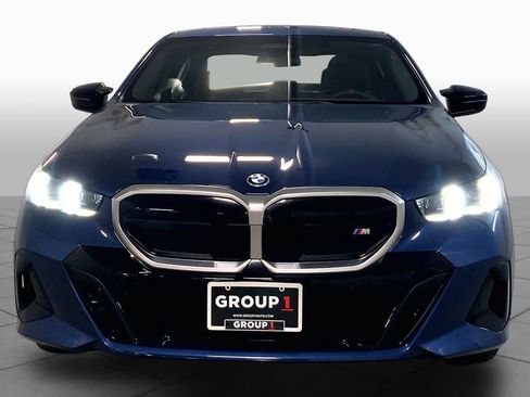 Used 2024 BMW i5 M60 image 3
