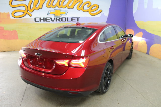 Used 2023 Chevrolet Malibu LT w/ Sport Edition FWD image 8
