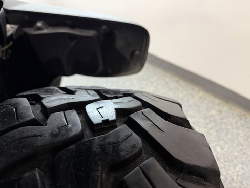 Used 2024 Jeep Wrangler Willys image 33