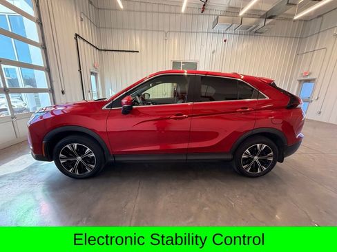 Used 2022 Mitsubishi Eclipse Cross AWD image 5