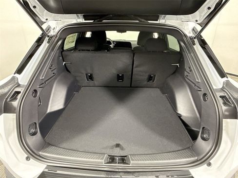 New 2026 Chevrolet Equinox EV LT w/ Comfort Package image 19