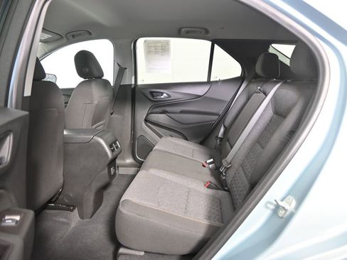 Used 2022 Chevrolet Equinox LT AWD/4WD image 17