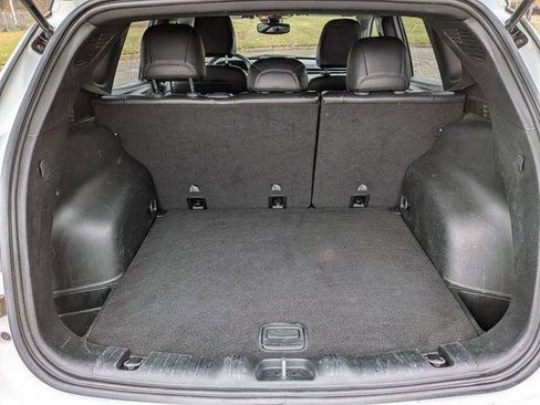 Certified 2023 Jeep Compass Limited image 27