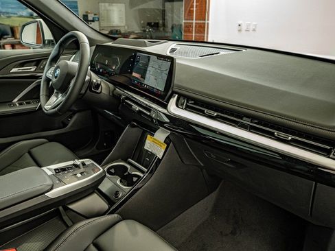 New 2026 BMW X1 xDrive28i w/ Technology Package AWD/4WD image 33