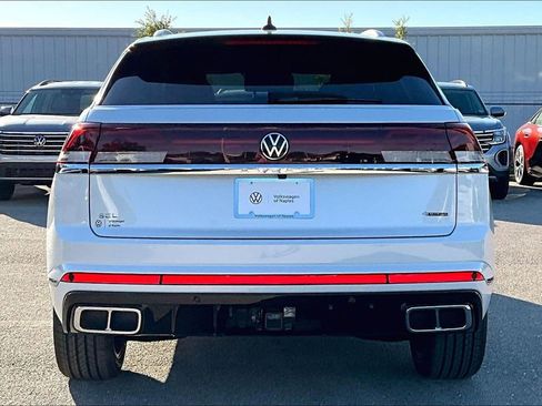 New 2026 Volkswagen Atlas Cross Sport SEL Premium R-Line AWD/4WD image 6