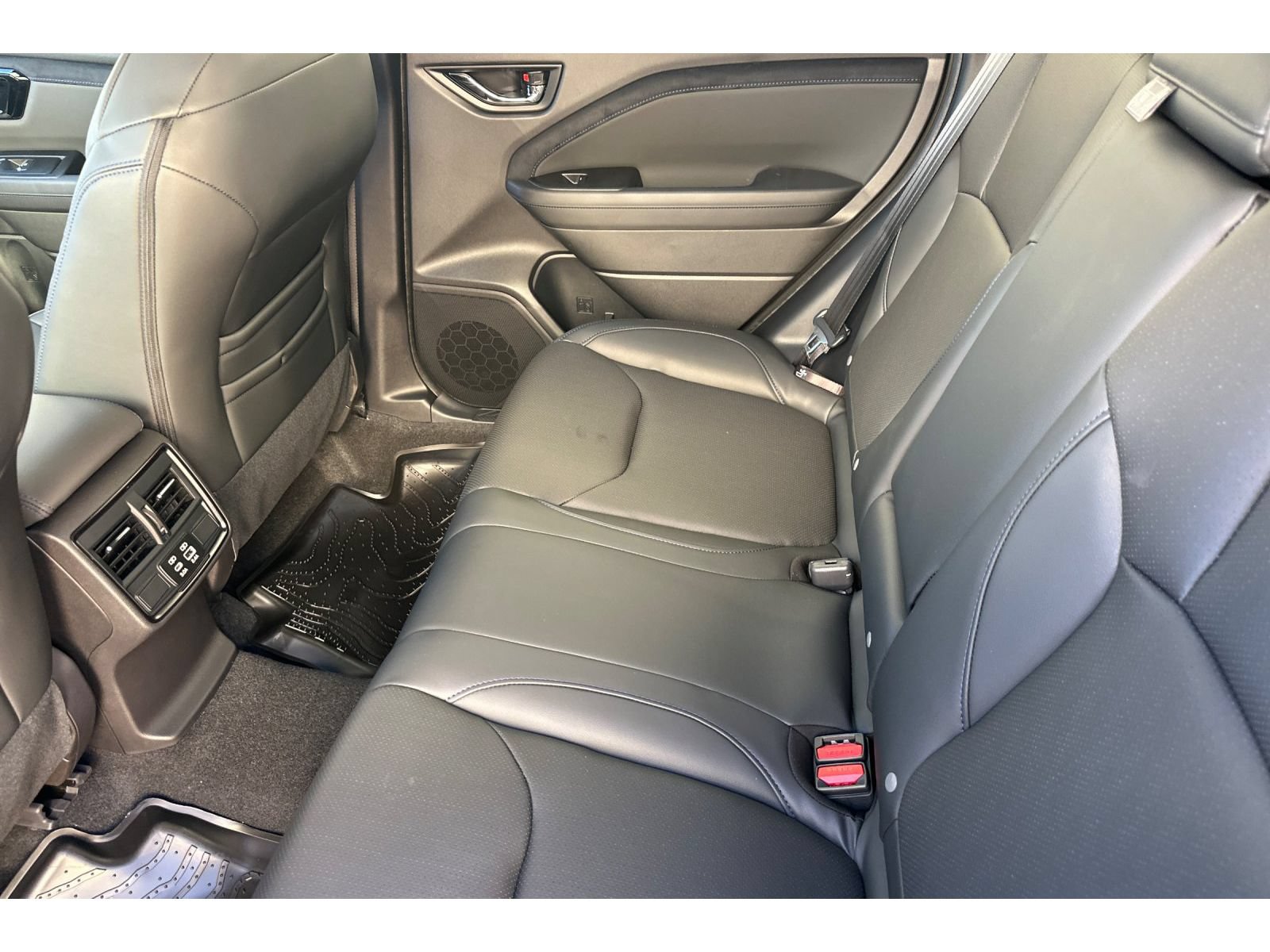 New 2026 Subaru Forester Limited AWD/4WD image 12