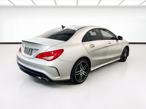 Used 2019 Mercedes-Benz CLA 250 image 4