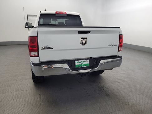 Used 2018 RAM 1500 Big Horn image 6